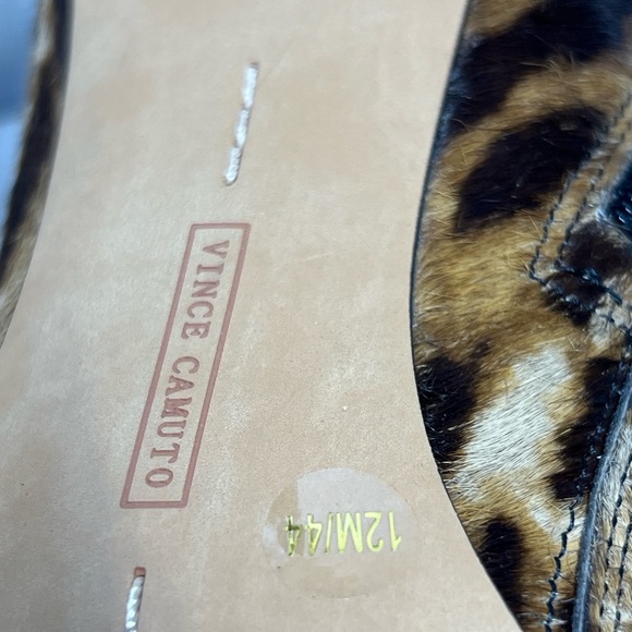 Vince Camuto Sestrind Animal Print Bootie Size 12US - New with Defects - Picture 9 of 12